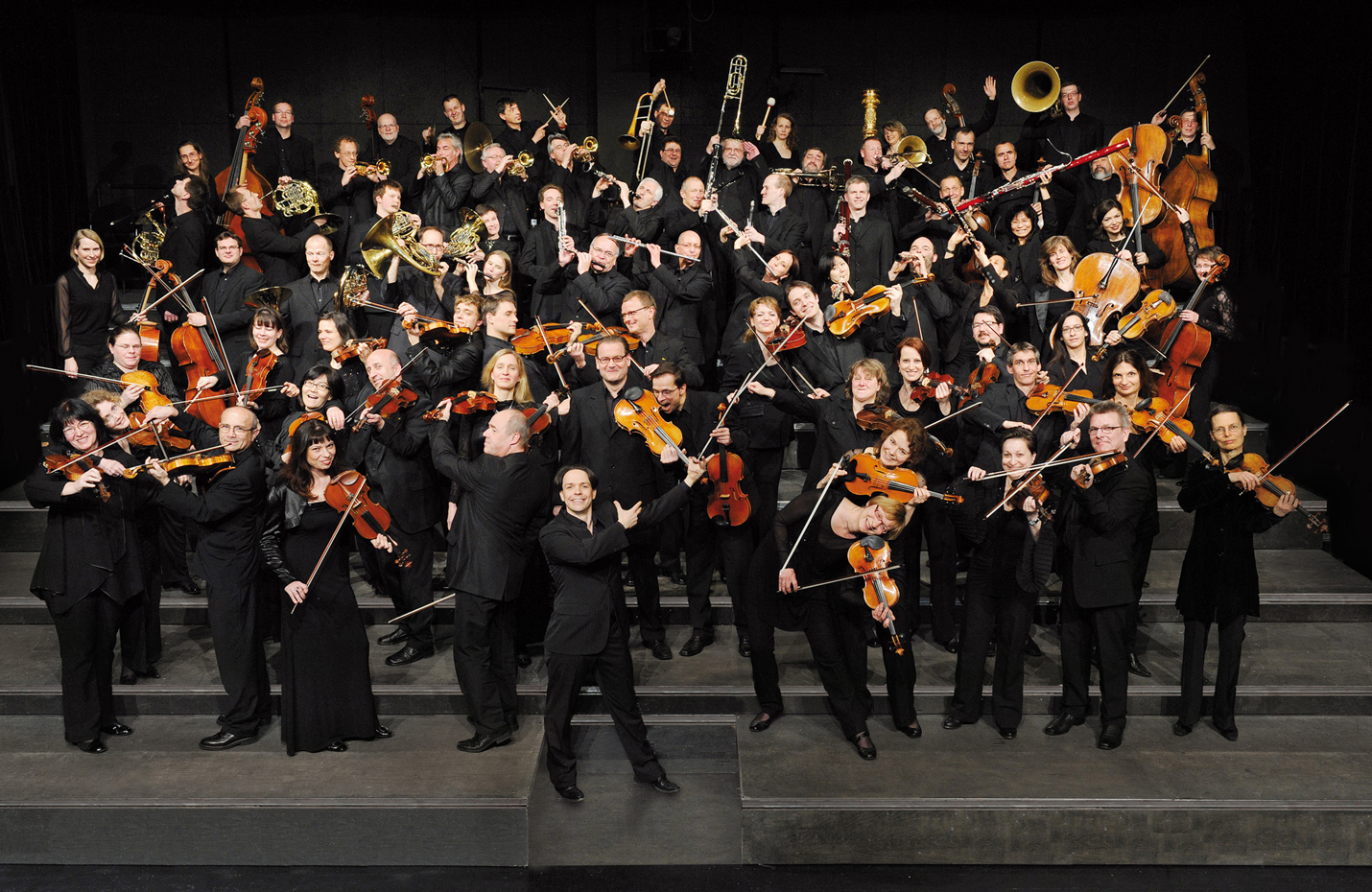 philharmonisches-orchester-des-staatstheaters-cottbus-2016-polkabeats